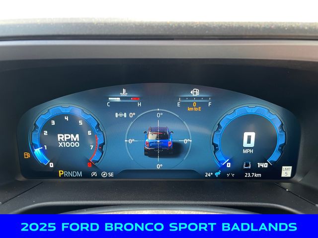 2025 Ford Bronco Sport Badlands photo 2