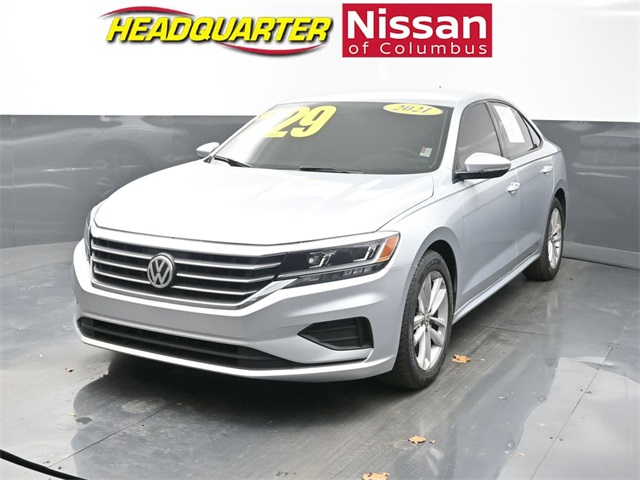 2021 Volkswagen Passat S's photo