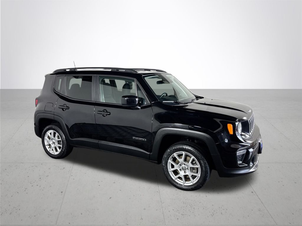 2019 Jeep Renegade Latitude photo 3
