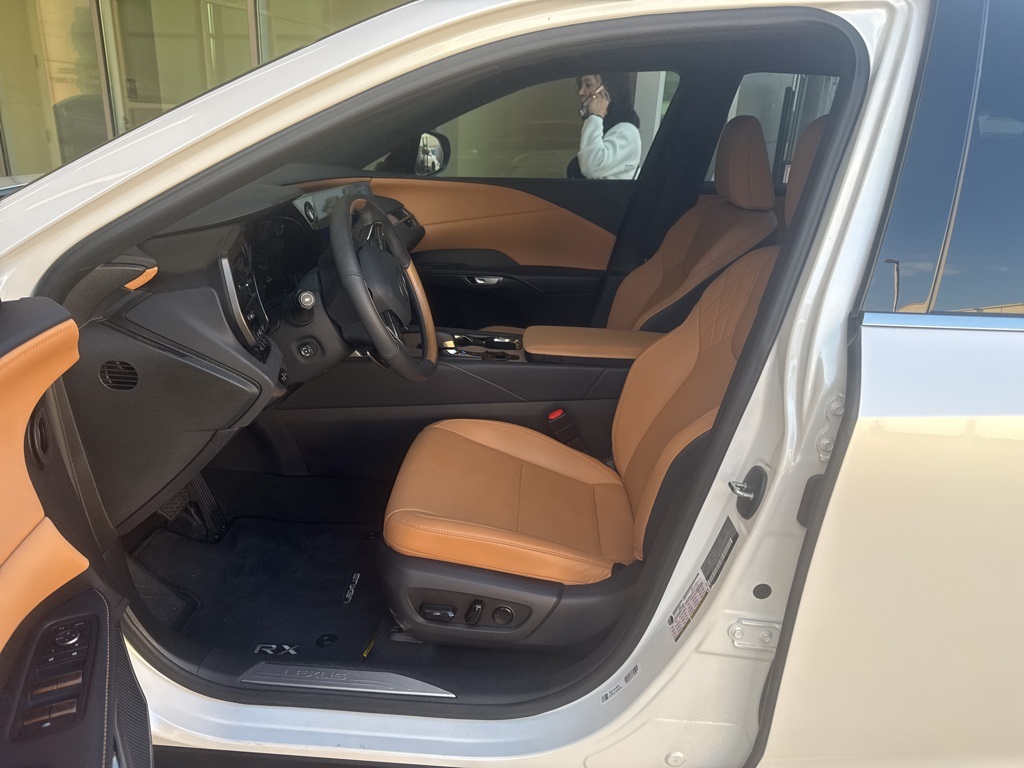 2025 Lexus RX 350 Premium photo 2