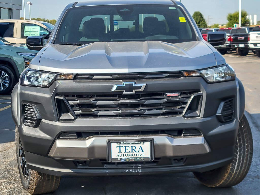 2026 Chevrolet Colorado Trail Boss photo 4