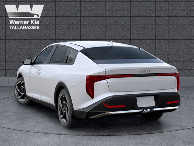 2025 Kia K4 EX photo 2