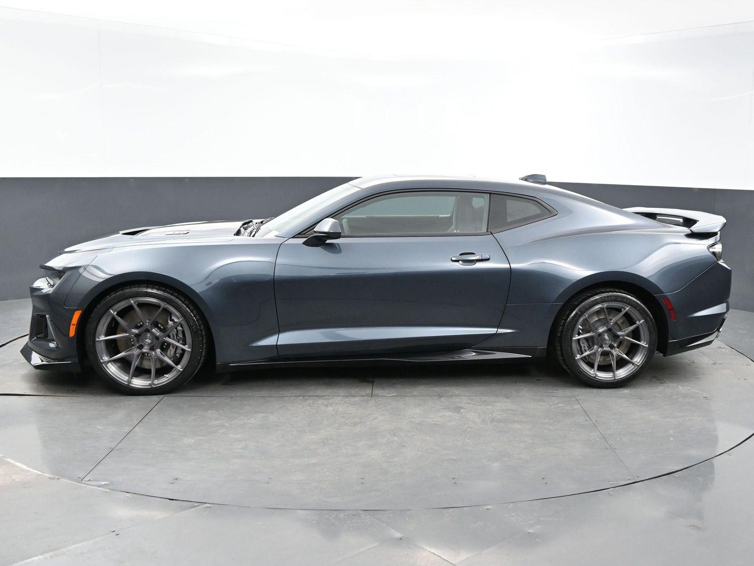 2023 Chevrolet Camaro ZL1 photo 4
