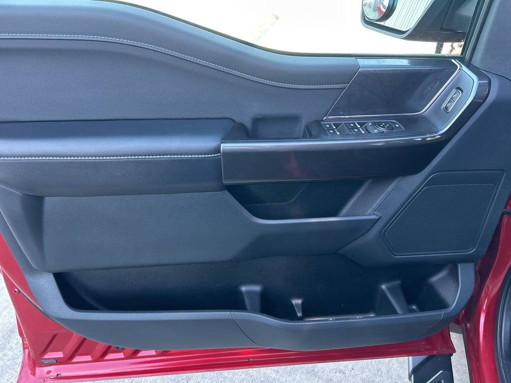 2021 Ford F-150 XLT photo 11