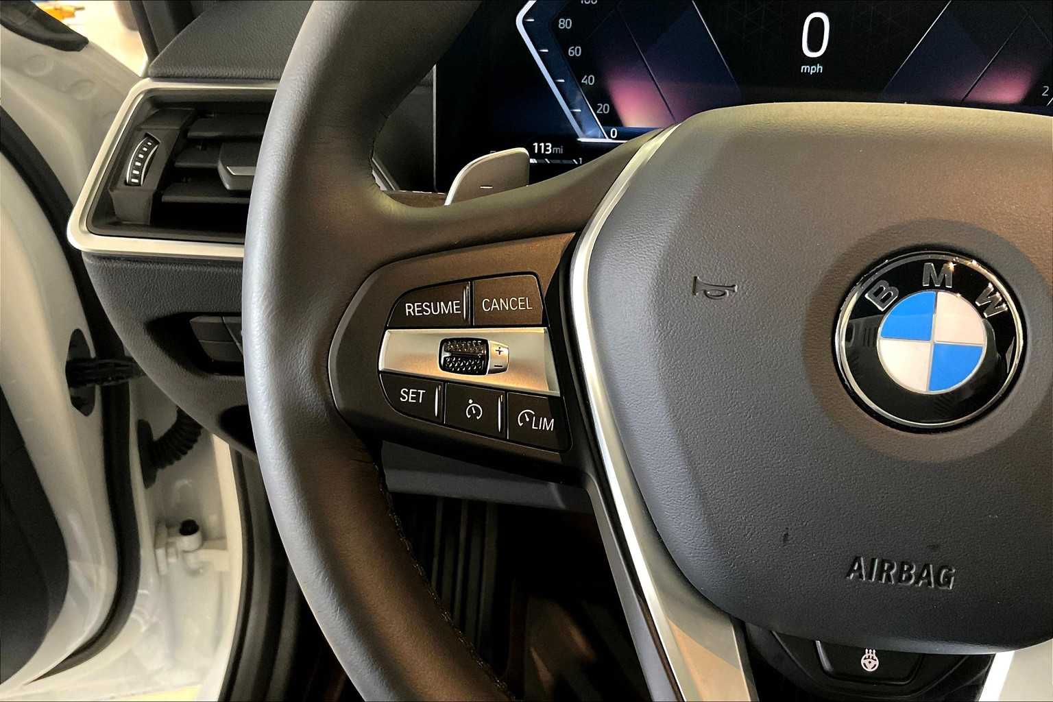 2024 Bmw 330i Sedan photo 22