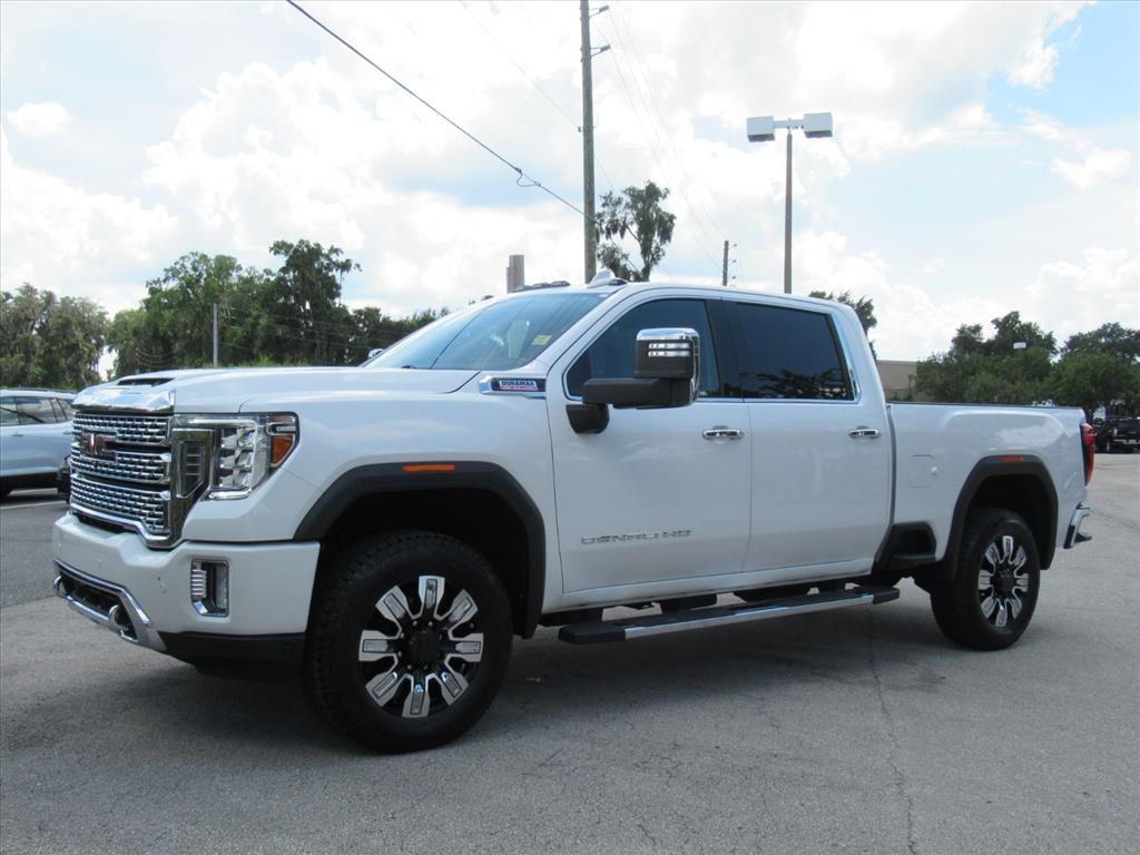 2021 Gmc Sierra 2500 HD Denali photo 2