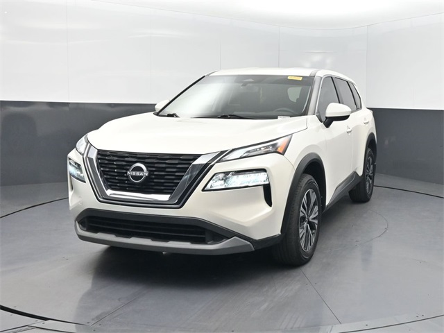 2023 Nissan Rogue SV's photo