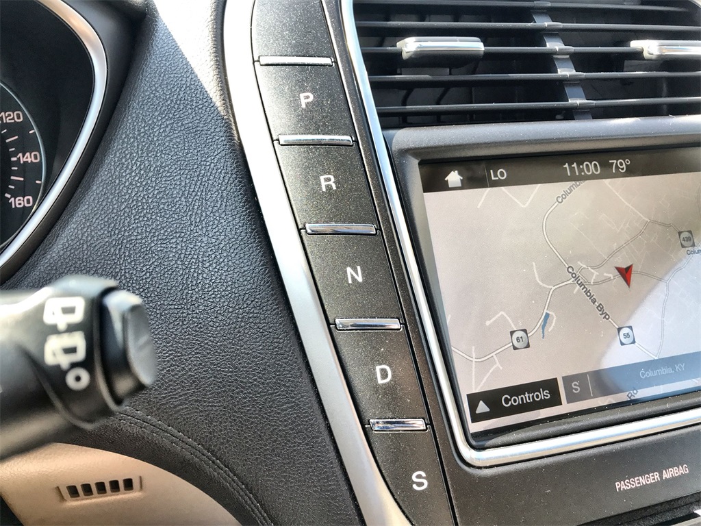 2017 Lincoln MKX Reserve photo 20
