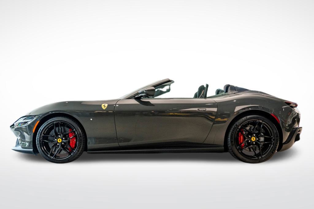 2024 Ferrari Roma Spider photo 2