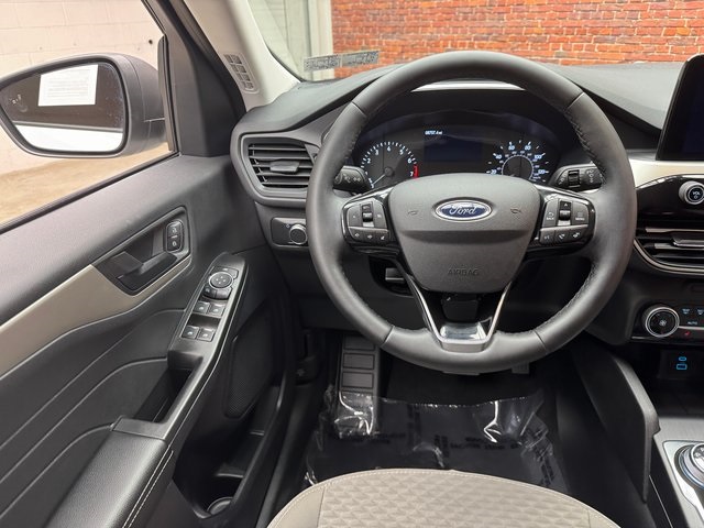 2022 Ford Escape SE photo 12