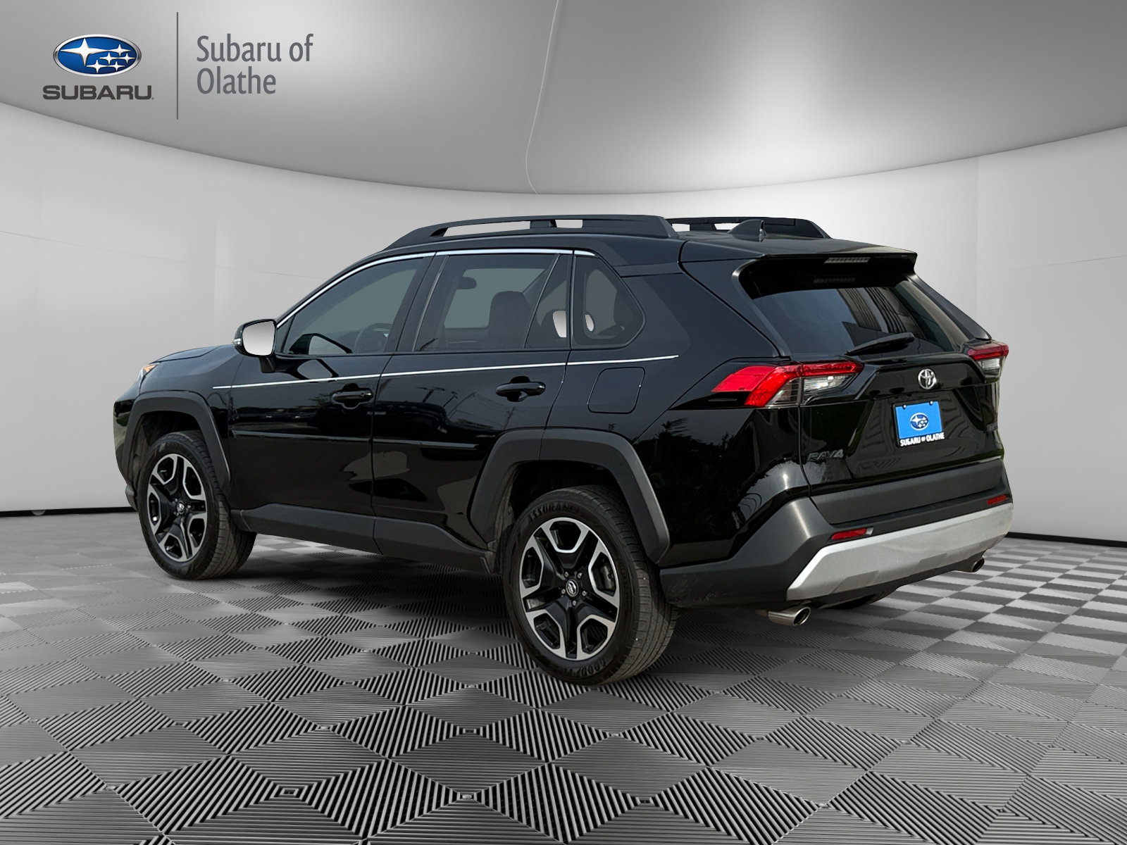 2020 Toyota RAV4 Adventure photo 6
