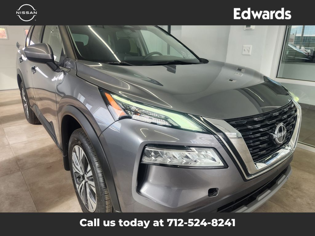 2023 Nissan Rogue SV AWD photo 2