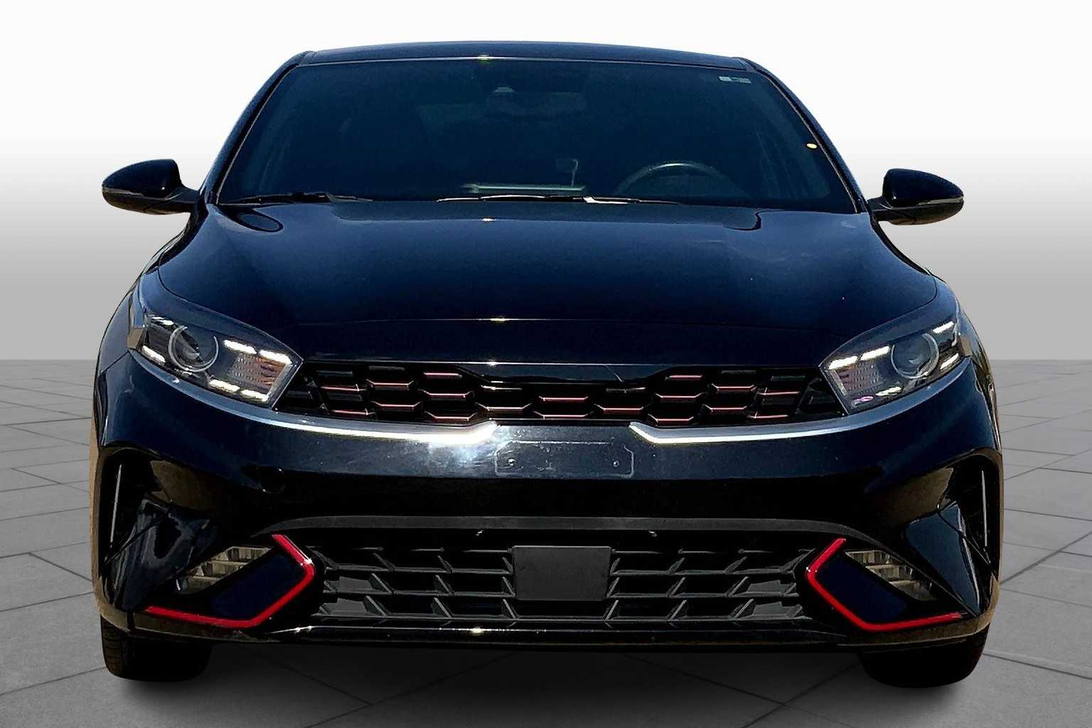 2024 Kia Forte GT-Line photo 3