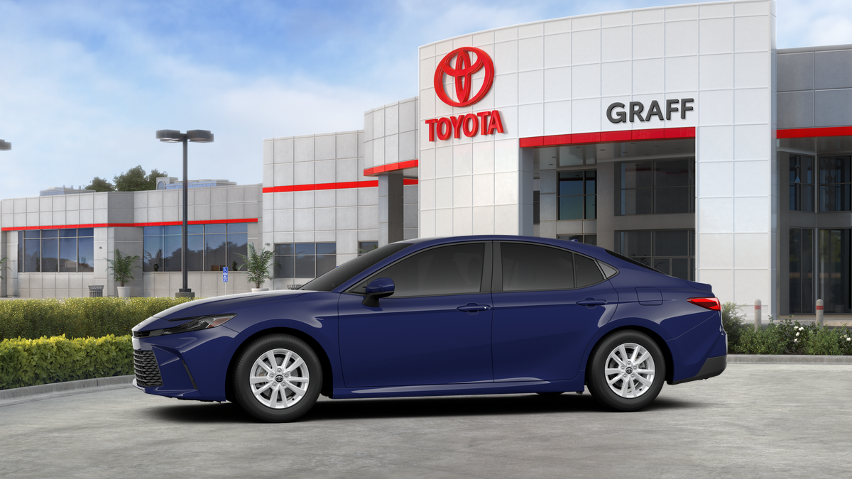 2026 Toyota Camry LE photo 3