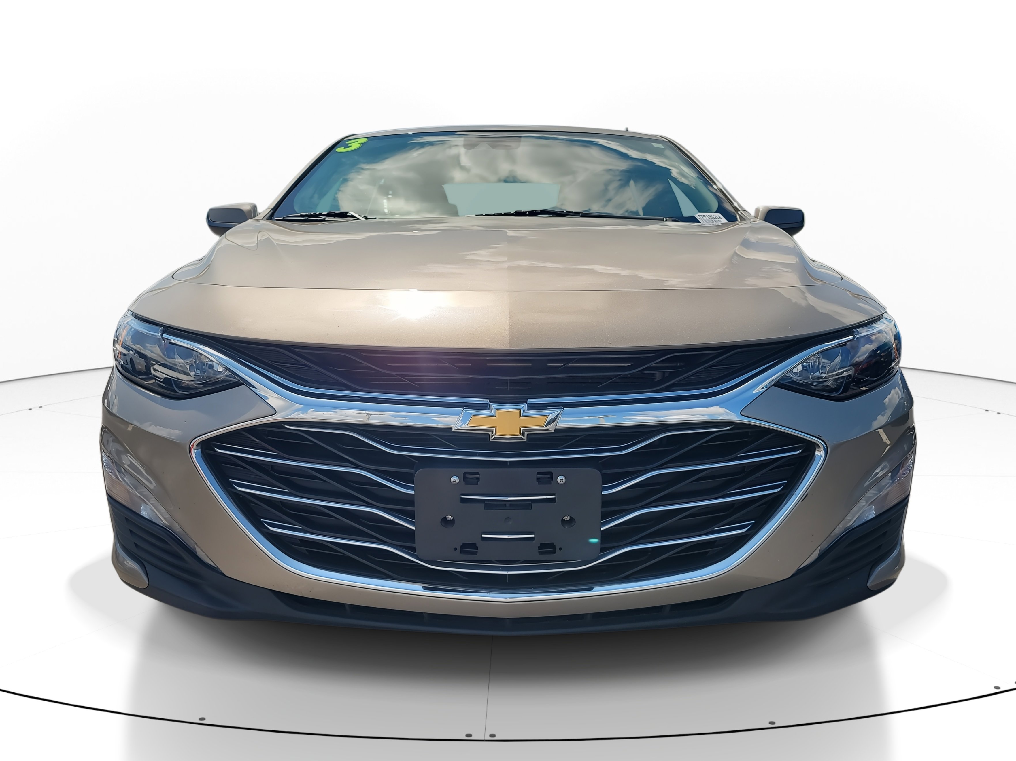 2023 Chevrolet Malibu 1LT photo 2