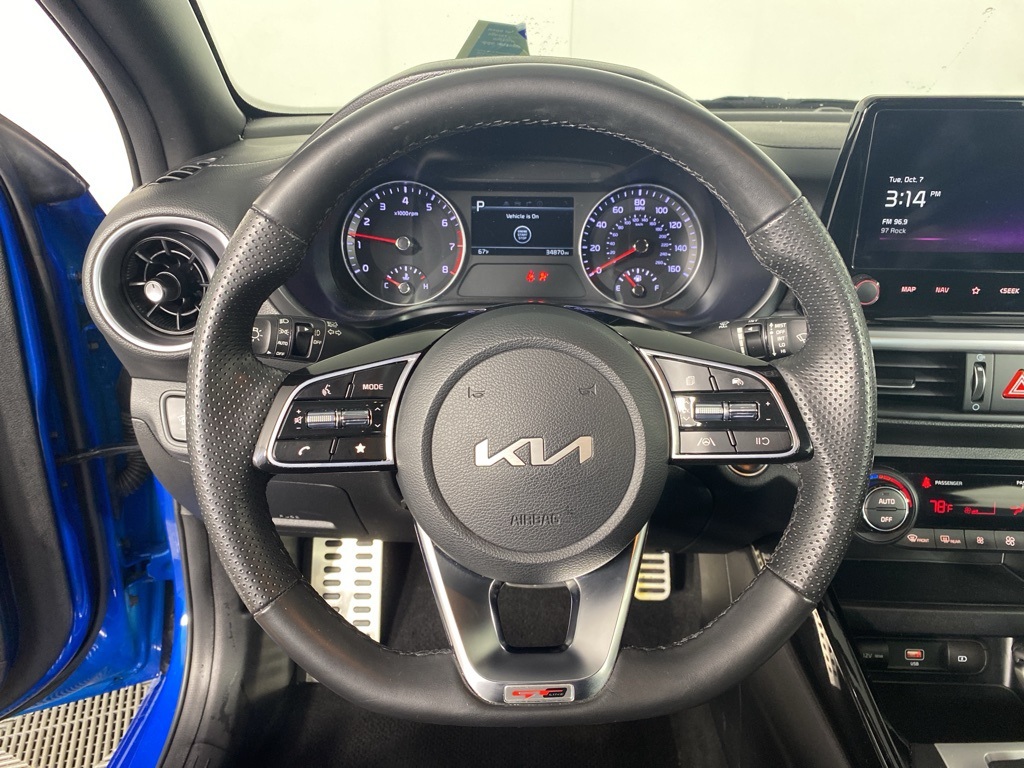 2023 Kia Forte GT-Line photo 12