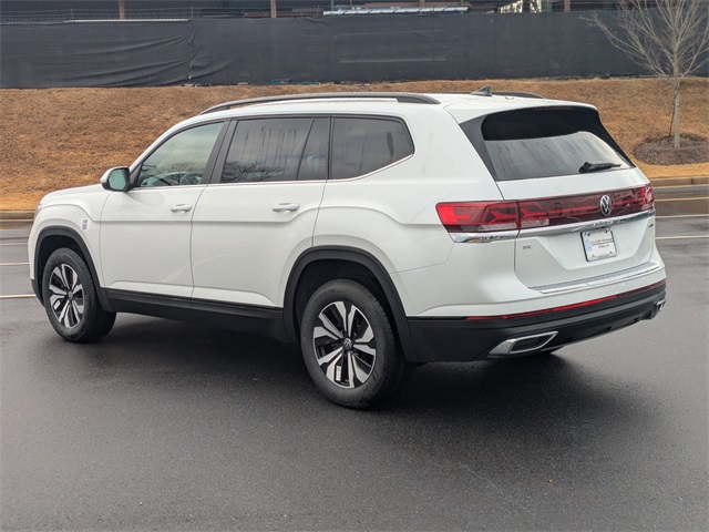 2026 Volkswagen Atlas SE photo 4