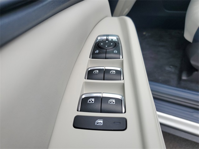 2026 Kia Carnival SX photo 17