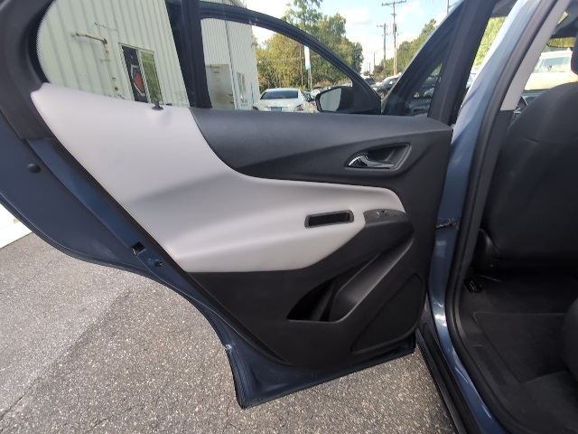 2024 Chevrolet Equinox LS photo 29