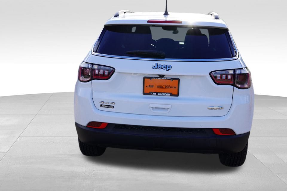 2024 Jeep Compass Latitude photo 4