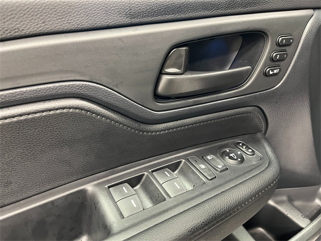 2026 Honda Odyssey EX-L photo 6