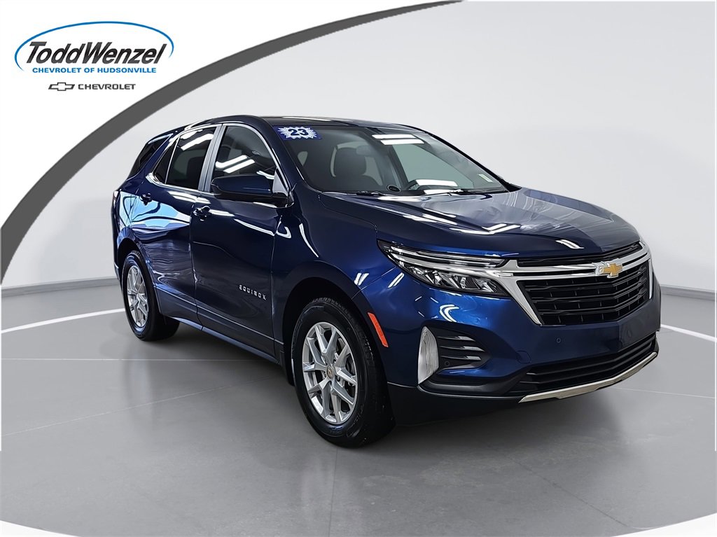 2023 Chevrolet Equinox LT's photo