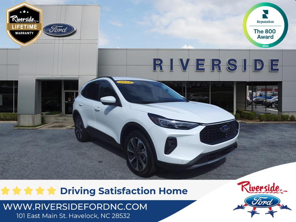 2024 Ford Escape Platinum's photo