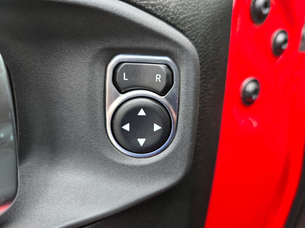 2025 Jeep Wrangler Sport S photo 23
