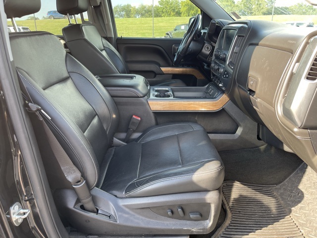 2018 Chevrolet Silverado 1500 LTZ photo 4
