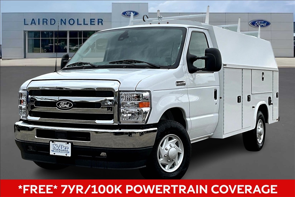 2026 Ford E-Series Cutaway Base's photo