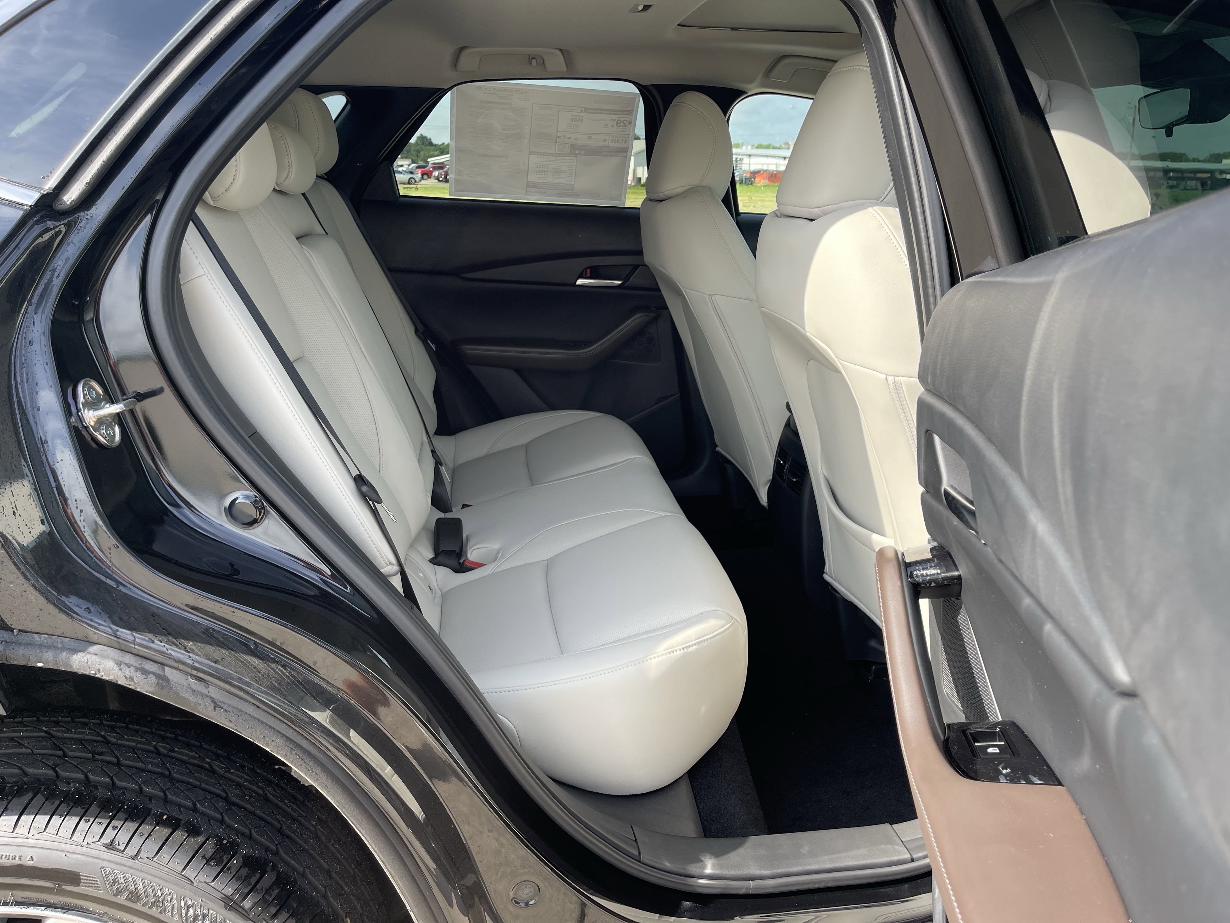 2025 Mazda CX-30 2.5 S Premium photo 5