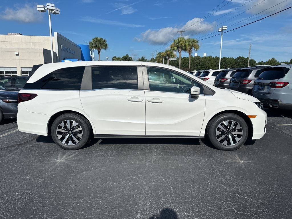2026 Honda Odyssey EX-L photo 2