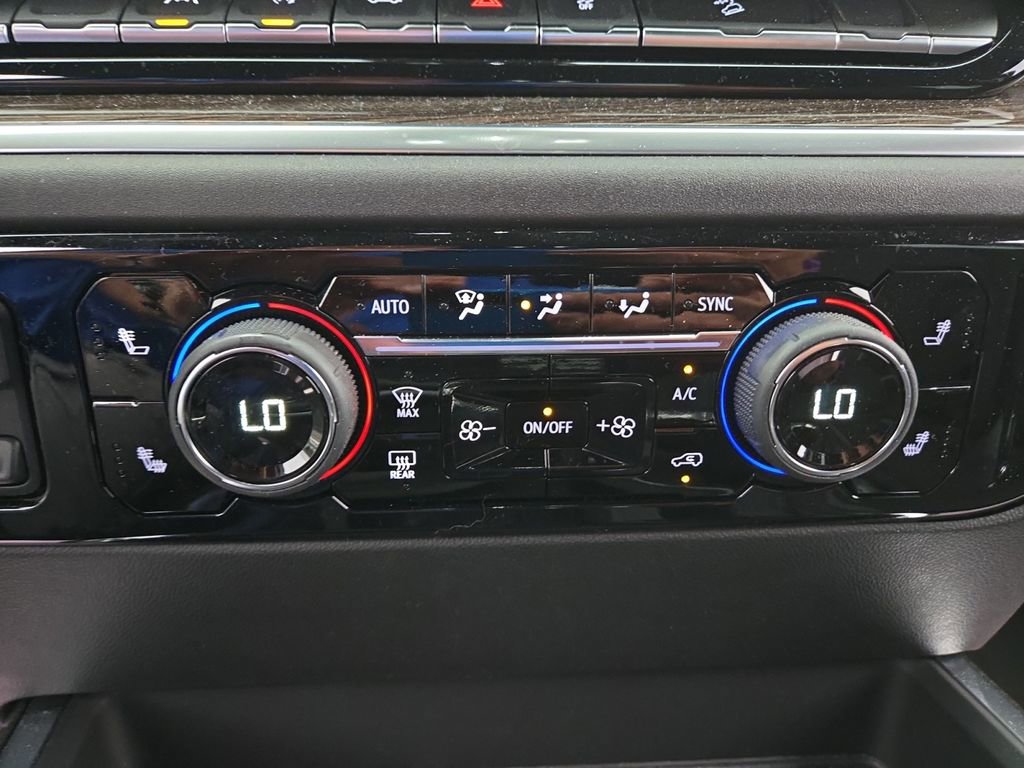 2025 Chevrolet Silverado 1500 RST photo 24