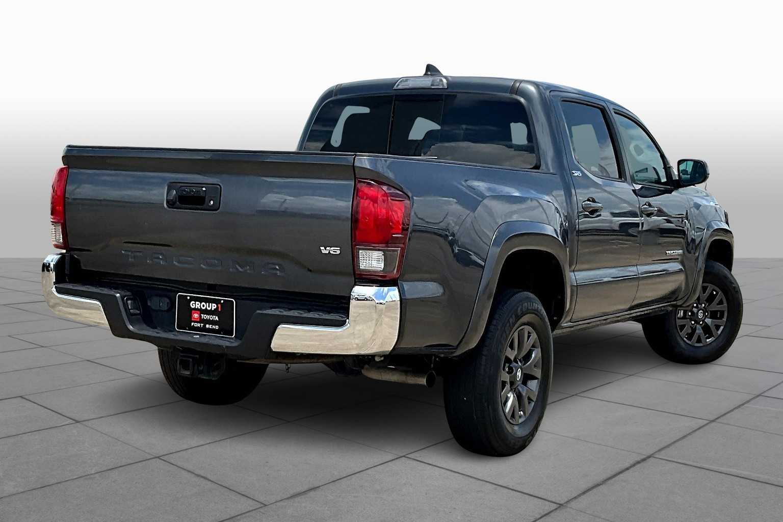 2023 Toyota Tacoma SR5 Double Cab V6 photo 12