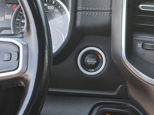 2023 Ram 1500 Laramie photo 8
