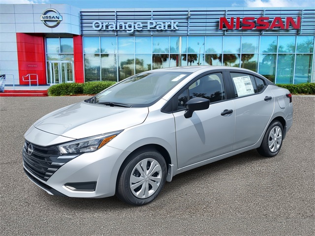 2025 Nissan Versa S photo 4