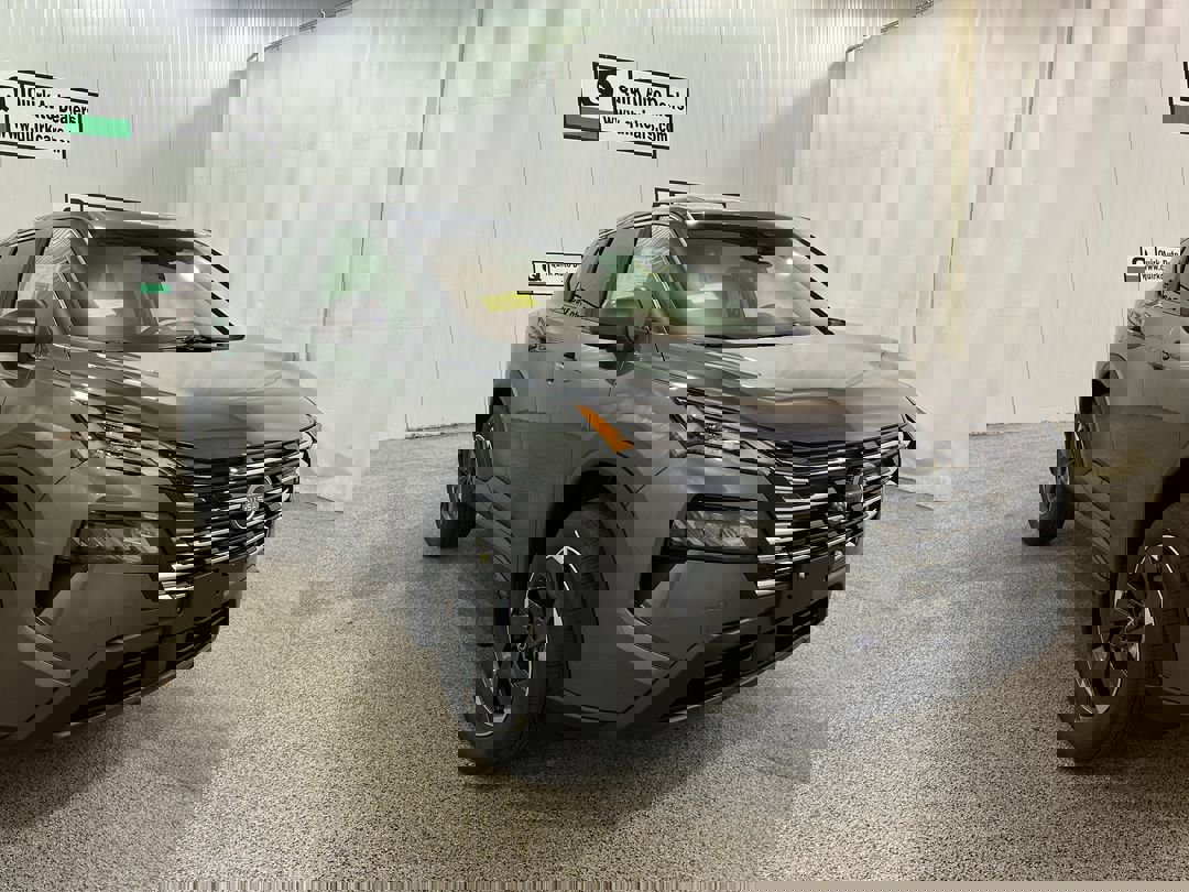 2026 Nissan Rogue SV's photo