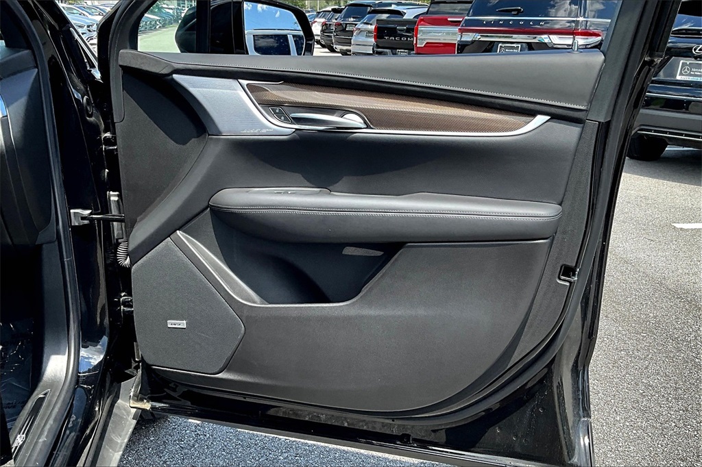 2024 Cadillac XT5 Platinum Premium Luxury photo 26