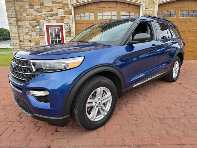 2023 Ford Explorer XLT photo 7