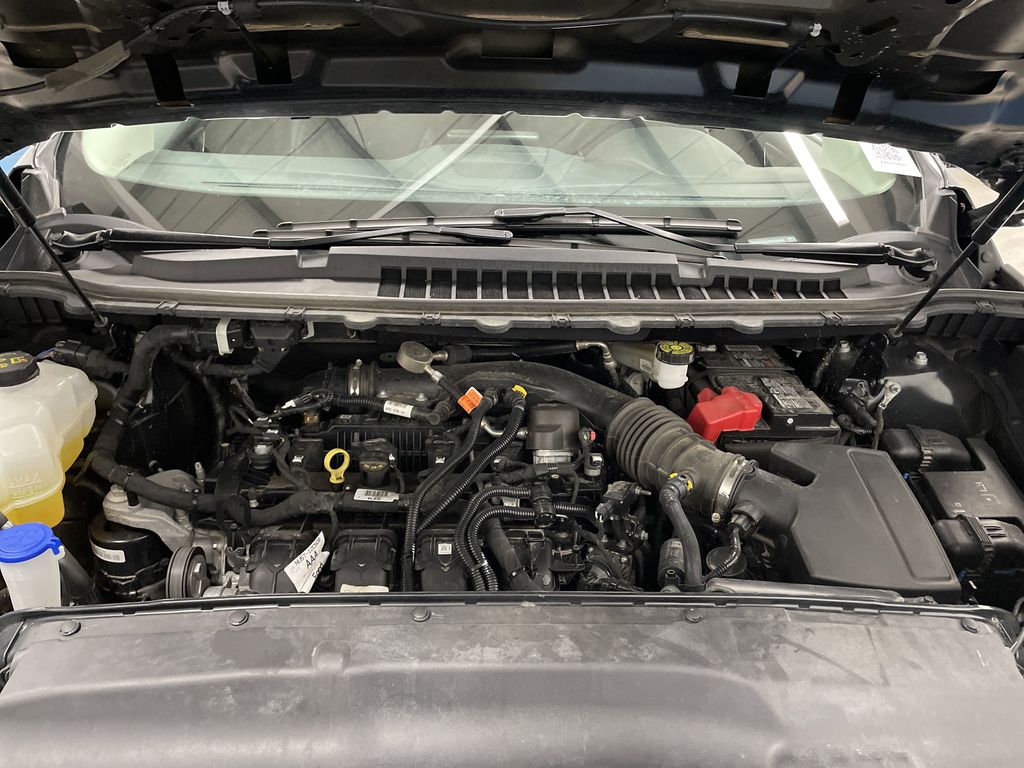 2024 Ford Edge Titanium photo 33