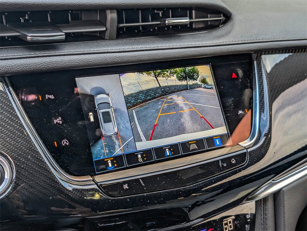 2025 Cadillac XT6 Sport photo 28