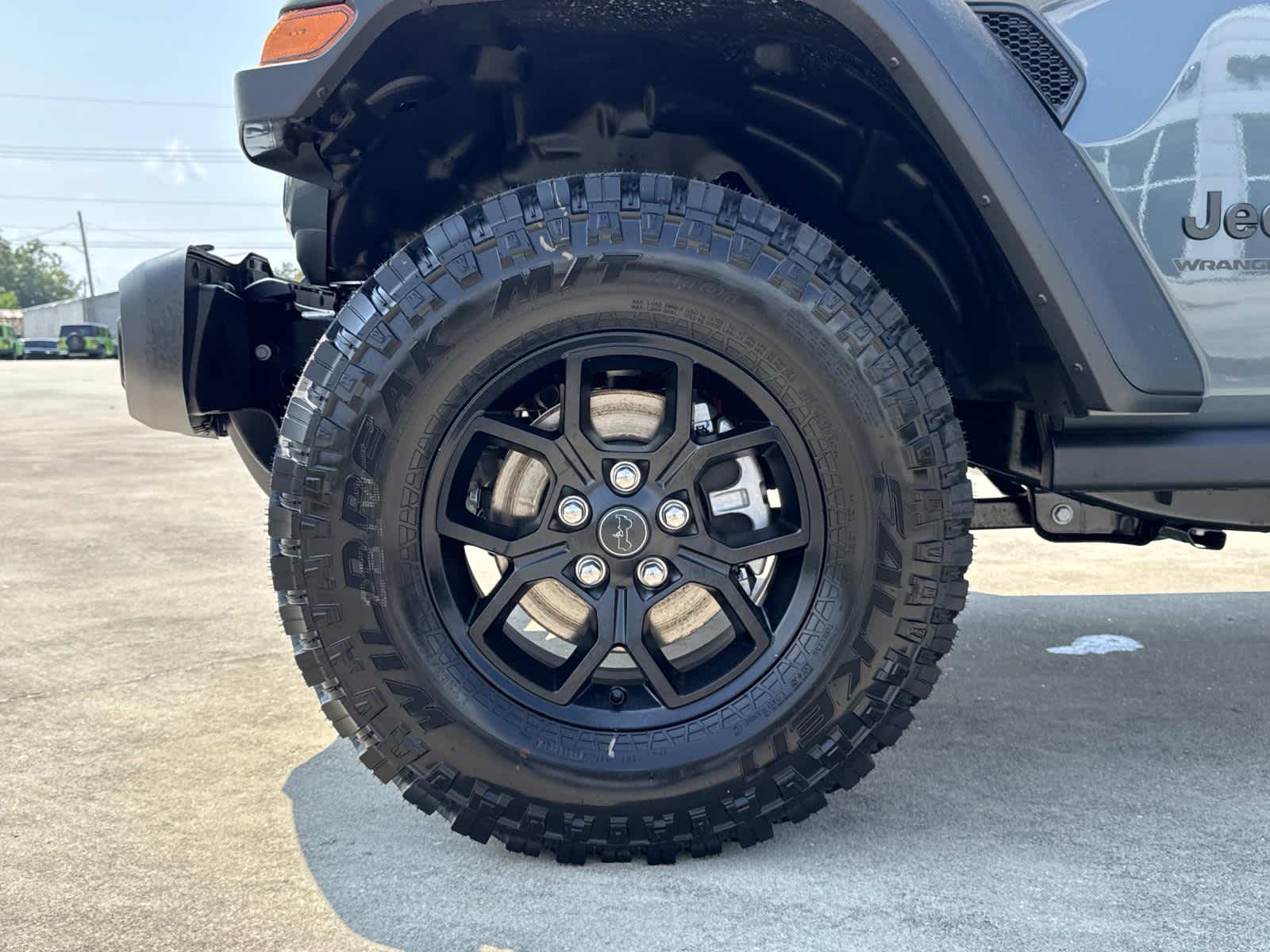 2025 Jeep Wrangler Willys photo 4