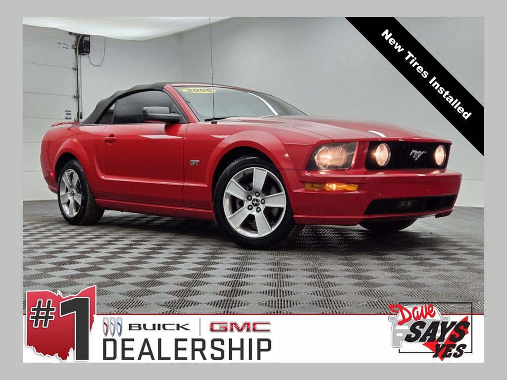 2006 Ford Mustang GT Premium's photo