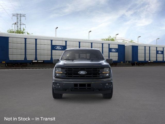 2025 Ford F-150 XLT photo 2