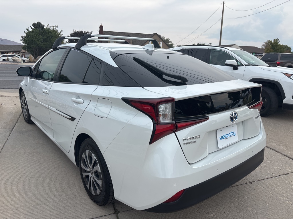 2022 Toyota Prius LE AWD-e photo 7