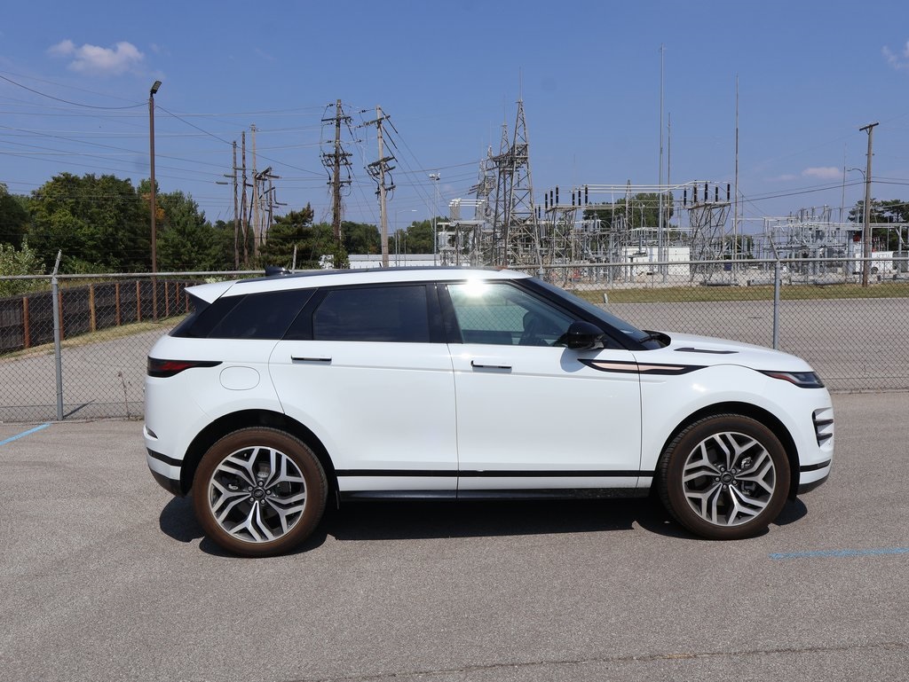 2023 Land Rover Range Rover Evoque R-Dynamic SE photo 8