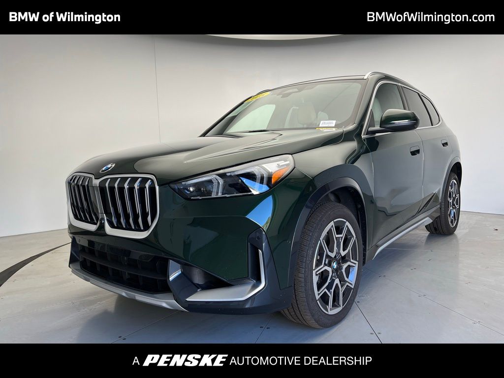 2025 BMW X1 28i's photo
