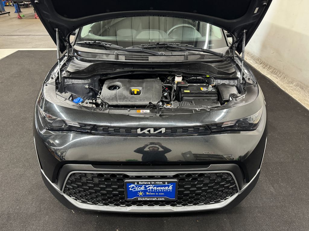 2023 Kia Soul LX photo 17