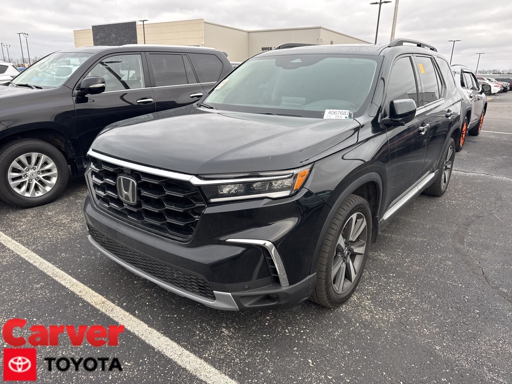 2023 Honda Pilot Elite's photo