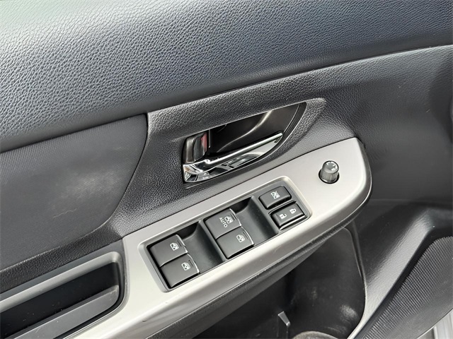 2015 Subaru Crosstrek 2.0i Premium photo 2